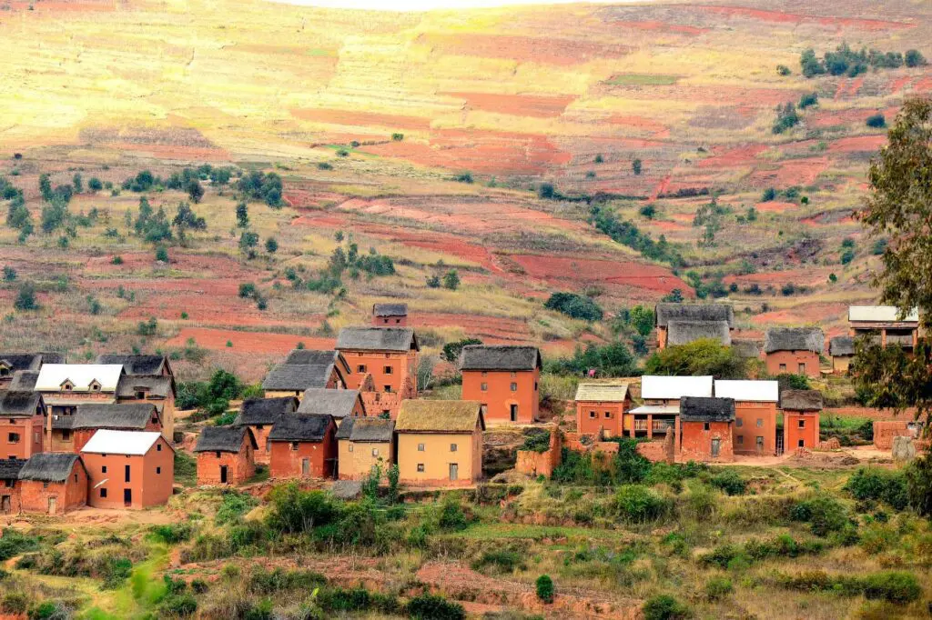 Village Malgache dans les collines